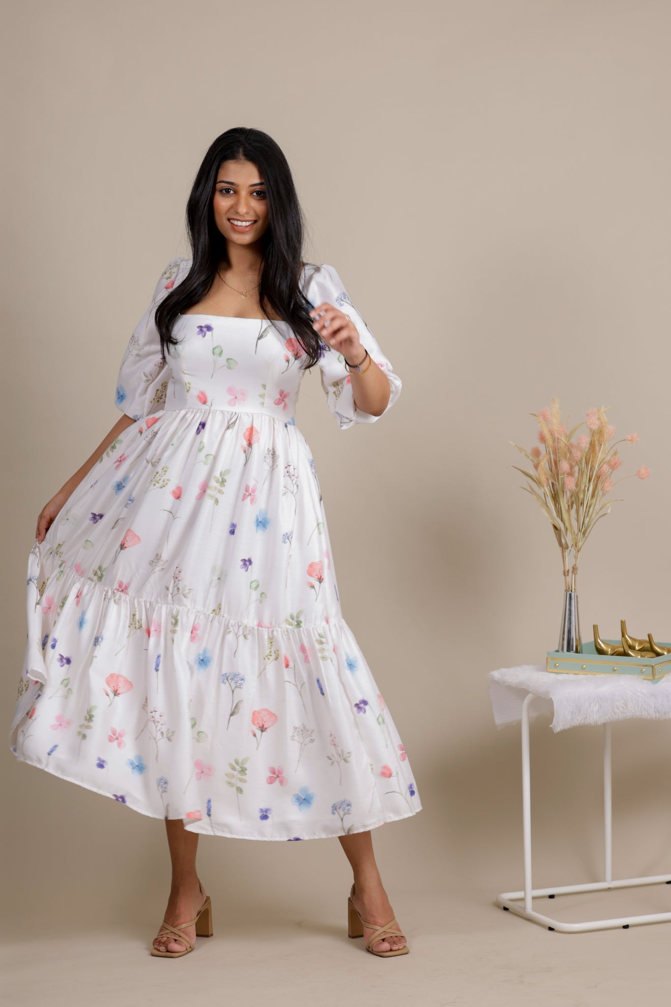 Floral daisy midi dress - Apeksha The Label